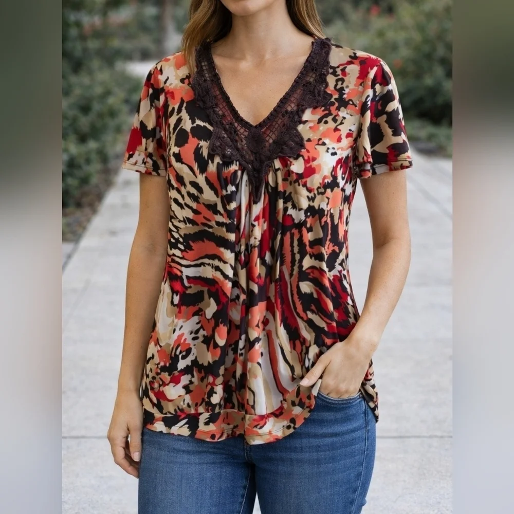Women's Harve Benard Abstract V-Neck Blouse Red Brown Size S